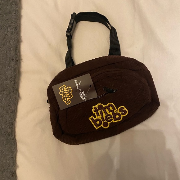 JUSTIN BIEBER X TIM HORTONS FANNY PACK NWT tim bieb - Picture 2 of 7